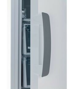 Морозильные камеры: Морозильник Indesit DSZ 5175 статическая система охлаждения, потребление электроэнергии 0,7 кВт/24ч, возможность замораживания 12 кг/24ч