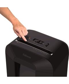 Купить Шредер Fellowes PowerShred LX85 черный (секр.P-4) фрагменты 12лист. 19лтр. скрепки скобы пл.карты [FS-44008], изображение 3 в компании Зеон