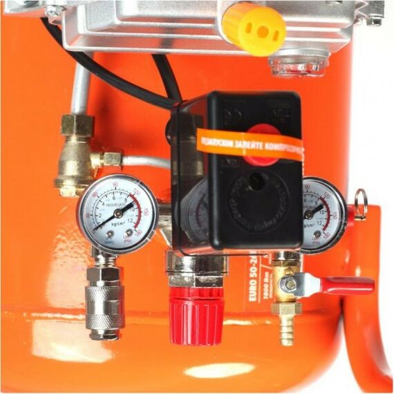 Компрессоры: Компрессор Patriot EURO 50/260 260л/мин, 8 бар, 50л, 1.8кВт, 26кг [525306367] фотографии