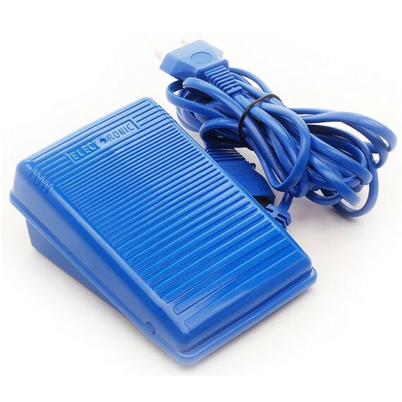 Швейные машинки: Швейная машина  Comfort 300 14 операций, челнок качающийся, петля полуавтомат, электромеханическое управления фотографии