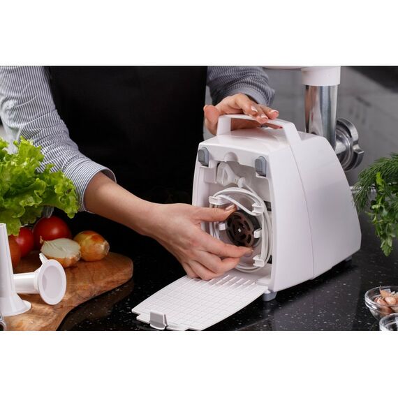 Мясорубки: Мясорубка Аксион М33.01 мощность 1500 Вт, перерабатывает 1.7 кг/мин, корпус из пластика фотографии