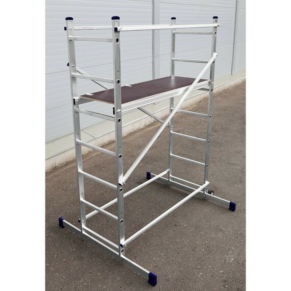 Стремянки и лестницы: Алюминиевая вышка-тура СИБИН 38840-3 3 метра фотографии