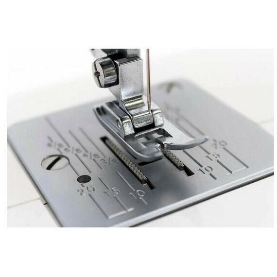 Швейные машинки: Швейная машина Janome LW-17 фотографии