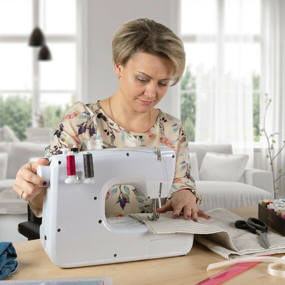 Швейные машинки: Швейная машина VLK Napoli 2600 белый [80188] фотографии