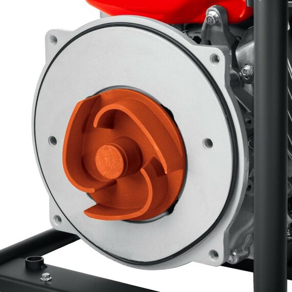 Мотопомпы: Мотопомпа бензиновая Зубр МП-1600 1600 л/мин фотографии