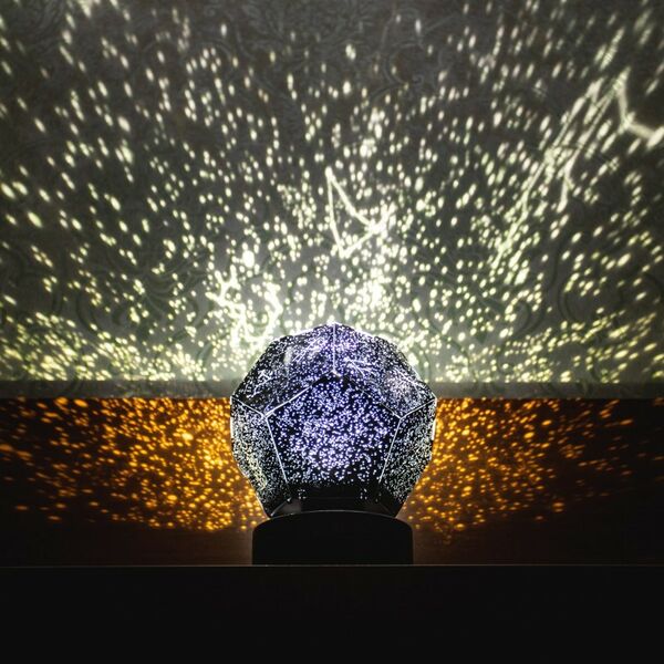 Планетарии: Астропланетарий Levenhuk Discovery Star Sky P5 фотографии