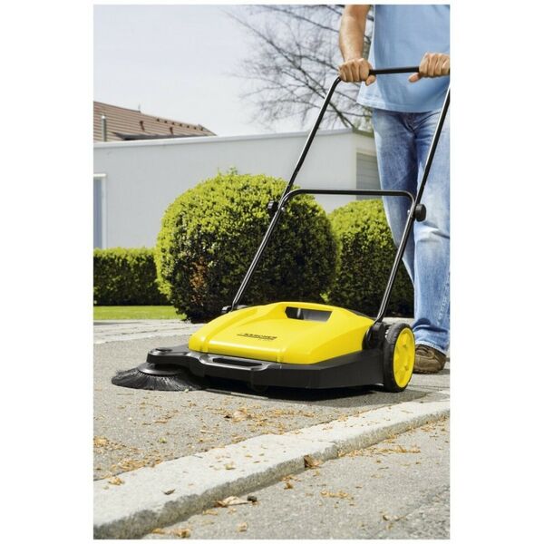 Снегоуборочные, подметальные машины: Подметальная машина Karcher S 4 желтый [1.766-320.0] фотографии